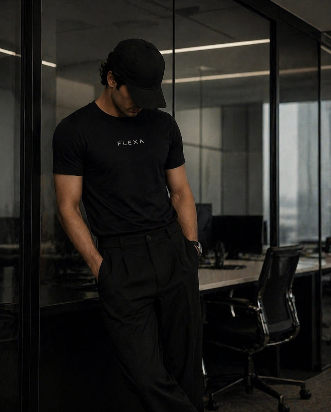 minimalist-fitted-t-shirt